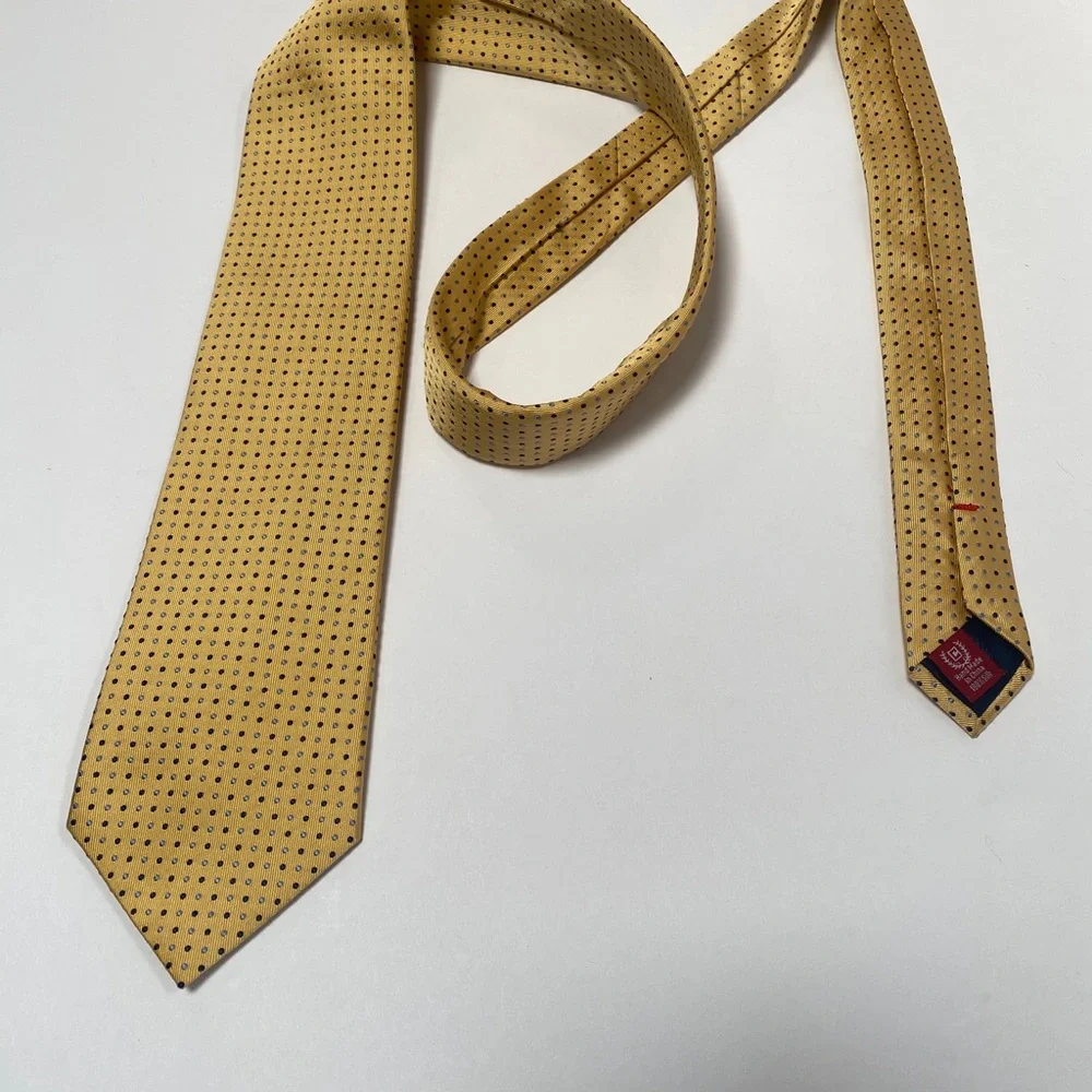 Chaps Yellow Silk Dot Tie
